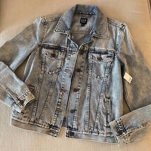 Icon Denim Jacket With Washwell™